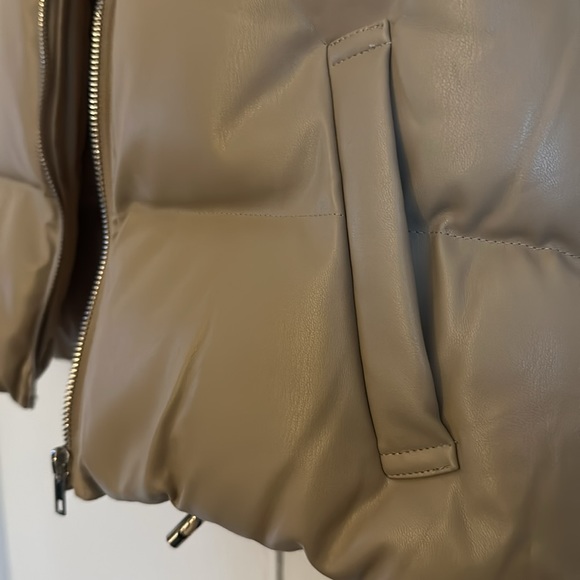 Tan Zip-Up Faux Leather Vest | XS - Picture 4 of 6